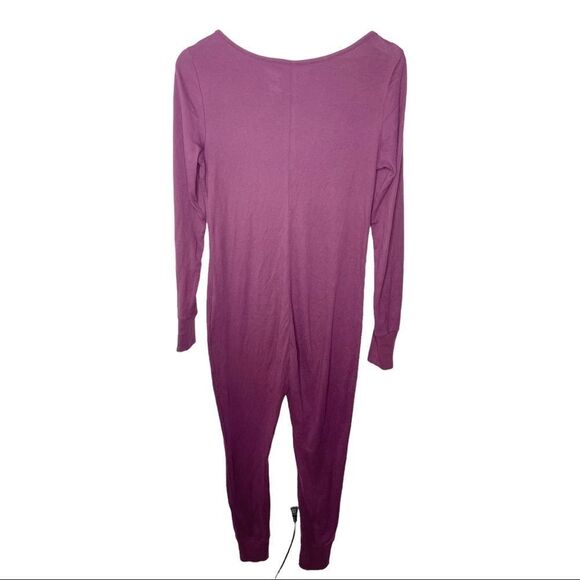 VICTORIA'S SECRET PINK Plum Burgundy Candy Cane Heart Onesie Pajamas Rom… - Picture 6 of 7